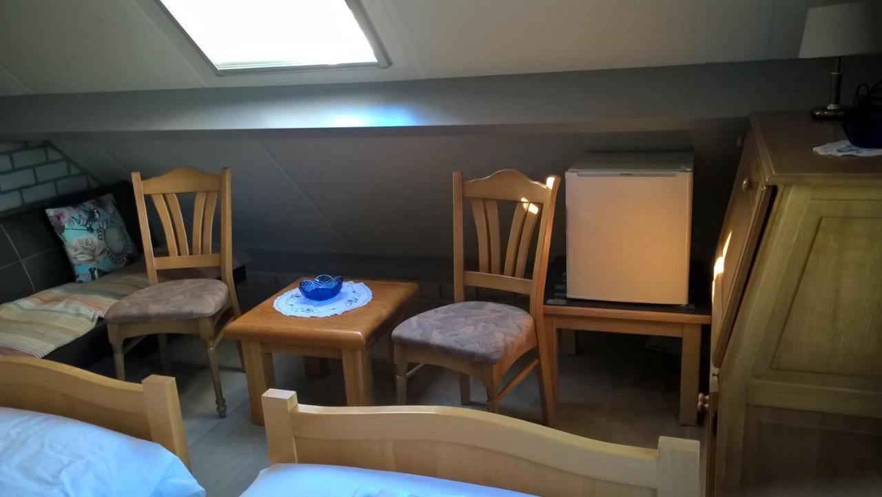 Bed and Breakfast De Zolder à Meterik Extérieur photo